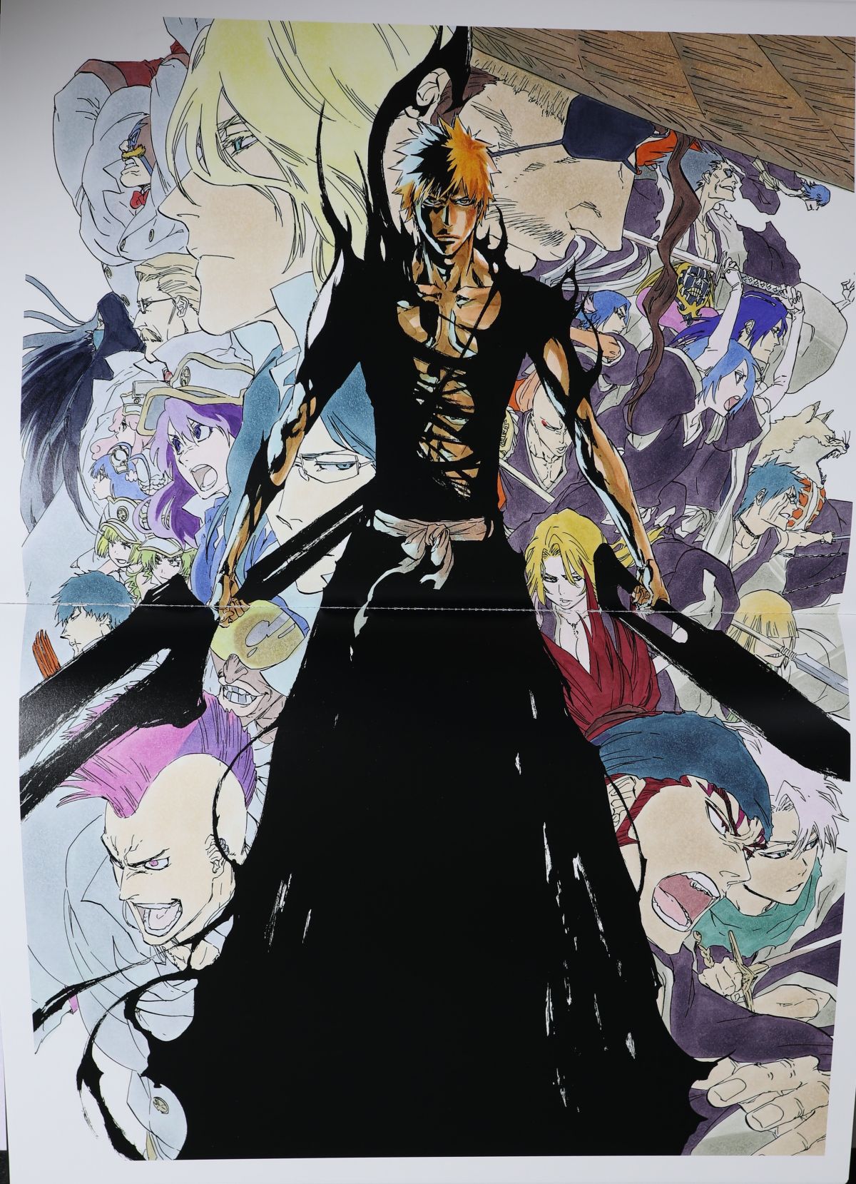 Mugetsu Ichigo illustration surrounded by cast portraits